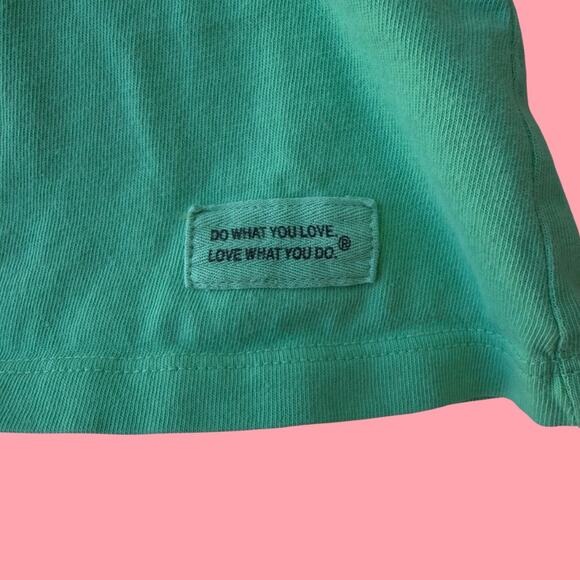 Life Is Good Green T-Shirt with Daisies, Large - Picture 2 of 4